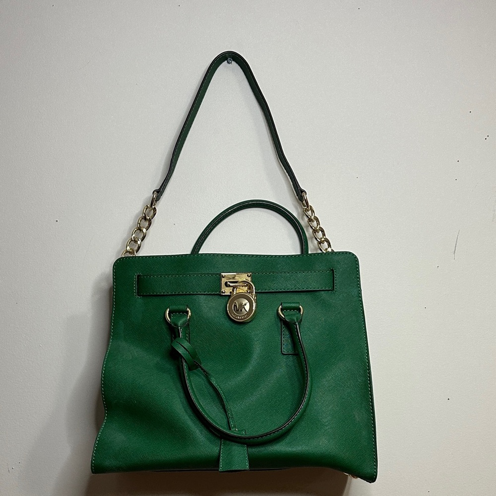 Elegant Green Michael Kors Handbag
